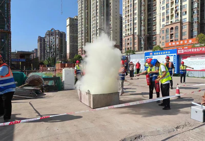 乐鱼官方端网站登录入口-乐鱼leyu（中国）
建设公司开展2023年安全生产月应急救援演练活动 (4)_800-550